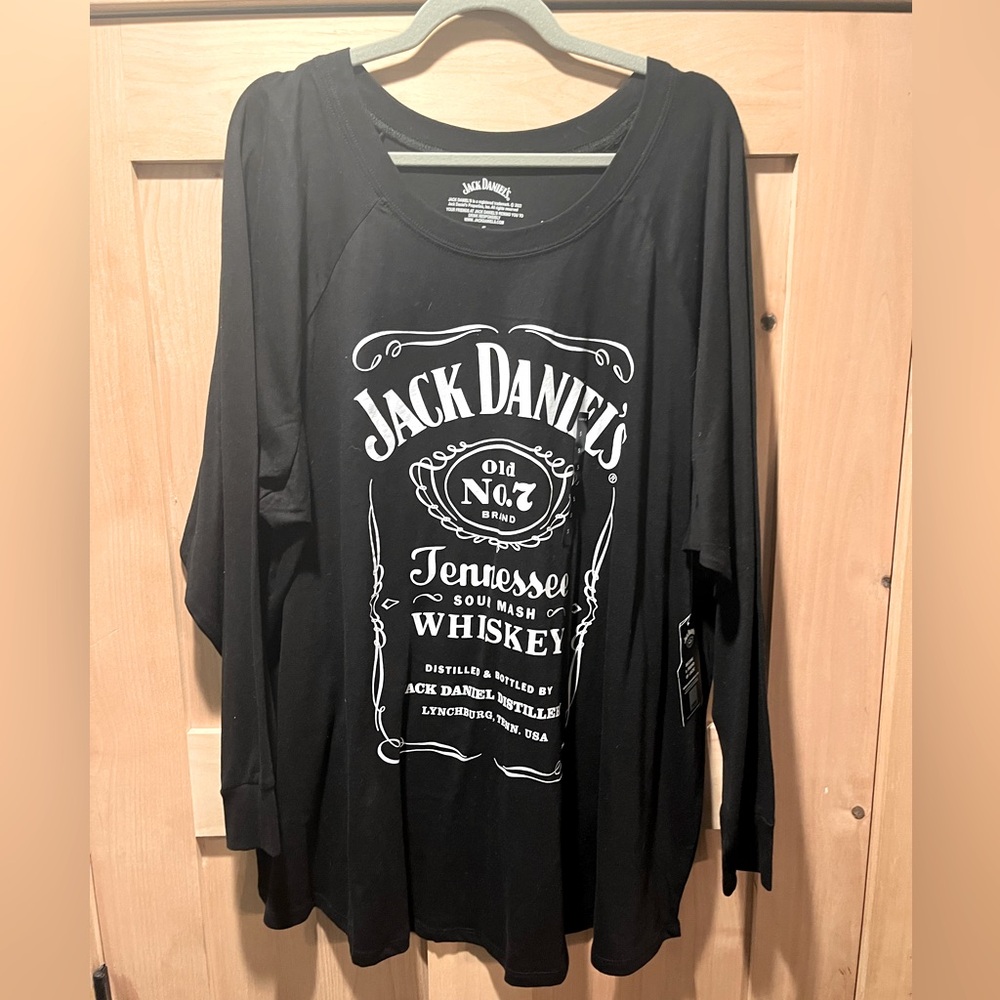 Torrid size 5 Jack Daniel’s long sleeve black shirt